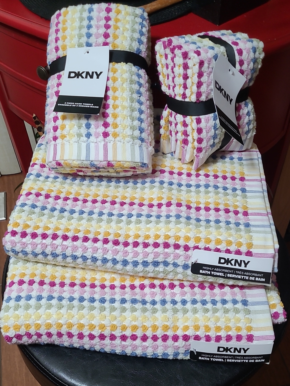 DKNY Multicolor Pastel Dot Stripe Bath Towel Set